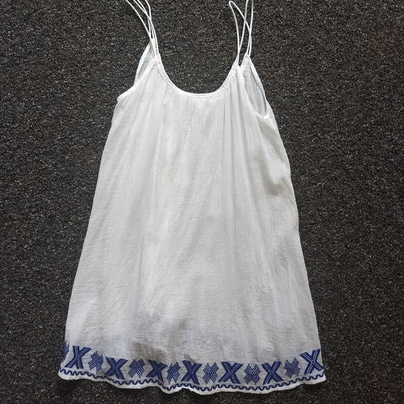 Madewell Dresses & Skirts - White Embroidered Madewell Dress